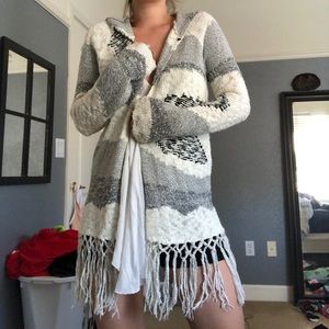 Oversized open sweater